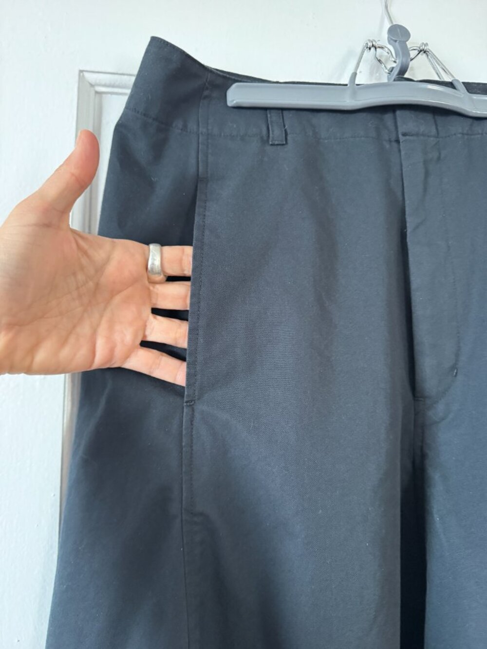 Uniqlo U Flared Maxi Black Skirt 100% Cotton - Size 10 - Picture 8 of 11